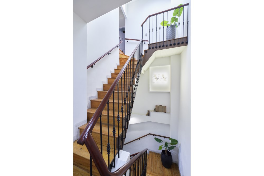 Escaleras Estudios Bordadores